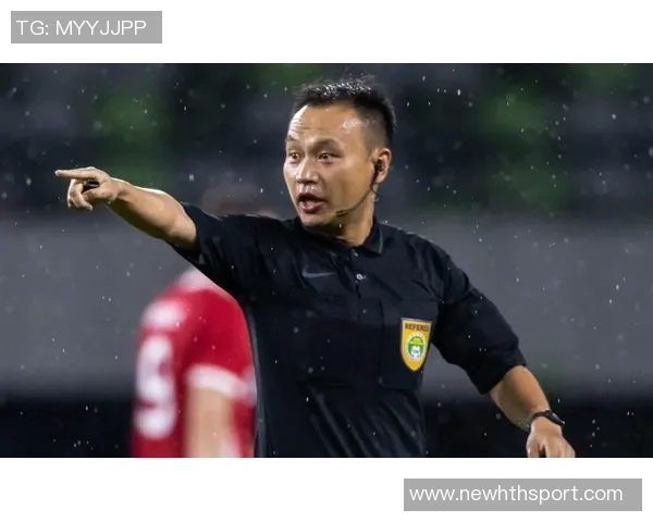 前裁判质疑马林犯规判罚过于严厉认为身体接触不足以判罚点球