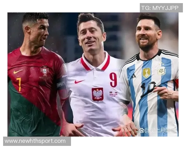 弗里克称赞莱万状态出众或许只有C罗能比肩 弗里克称赞莱万状态出众或许只有C罗能比肩